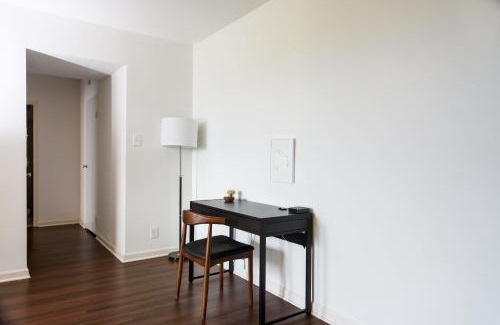 Central West End Apartment | Cozy 1 BR Apartment with Forest View and Accessibility
