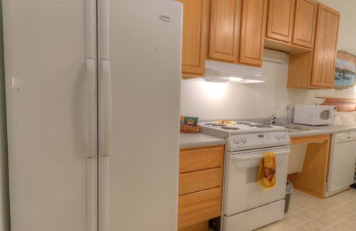 Mendenhall Valley Hotel | Inviting Frontier Suites Hotel in Juneau with Family Amenities