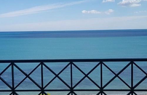 Bahia de Casares Apartment | Beachfront Apartment with Ocean Views in Bahia de Casares