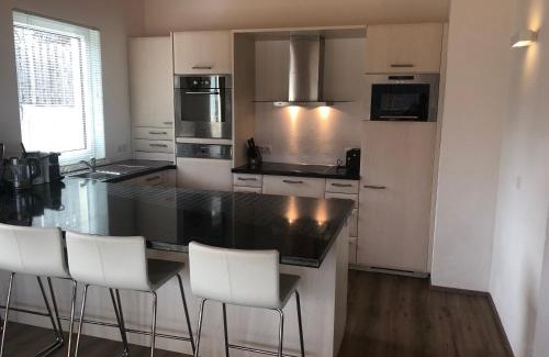 Hundsdorfl Apartment | Charming Frozen Time Apartments: 8.9/10 & Pet-Friendly Bliss