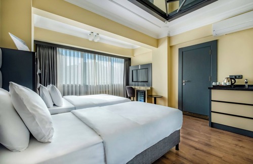 Arnavutkoy Hotel | Budget-Friendly Frt Airlines Otel with Great Amenities