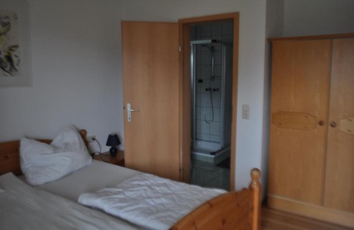 Sankt Peter am Kammersberg Bed & Breakfast | Discover Fruhstuckspension Bischof: Breakfast & Family Fun