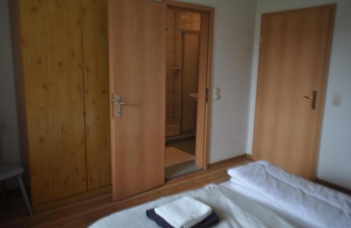 Sankt Peter am Kammersberg Bed & Breakfast | Discover Fruhstuckspension Bischof: Breakfast & Family Fun