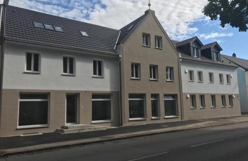 Unterallgau Apartment | Pet-Friendly Frundsberg-Apartment with Hot Tub & Breakfast