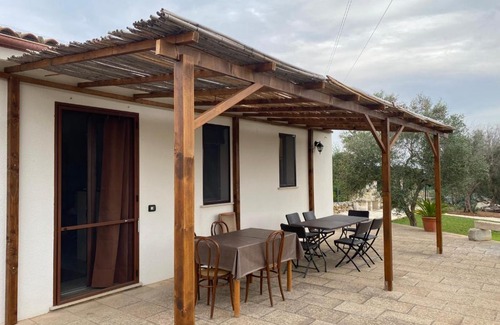 Minervino di Lecce House | Discover La Casetta: Your Tranquil Family Getaway