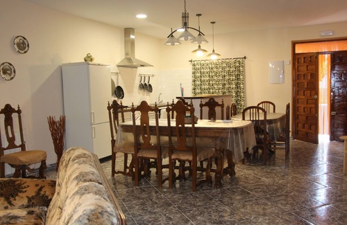 El Cristo del Espiritu Santo Cottage | Ideal Retreat for Groups: Ocean View & Private Pool