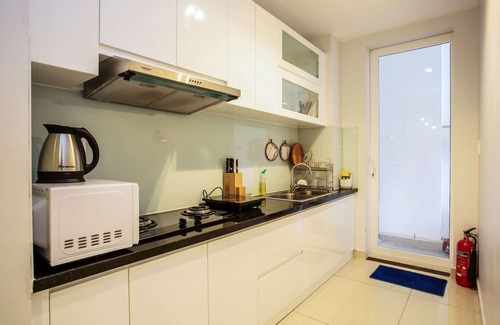 Tan Binh House | Modern 2BR Apartment in HCMC with Pool & Gym Access