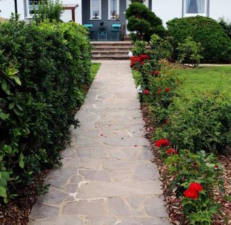 Riedenburg House | Pet-Friendly Fuchsheisl with Ocean View and Pool