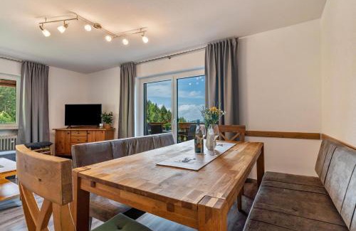 Seebach Apartment | Fuchsmichelhof 2: Pet & Child Friendly with Guest Rated 9/10