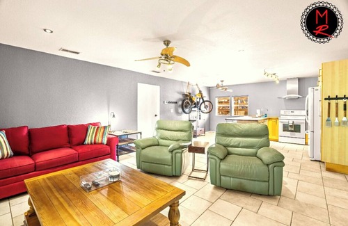 Brooksville Apartment | Adventure Awaits at Moto Ranch The Privateer - Rated 10/10