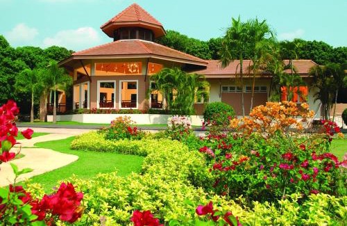 San Sai Resort | Enchanting Fueng Fah Riverside Gardens Resort Awaits You