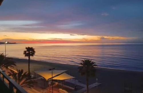 Costa del Sol House | Beachfront Retreat in Fuengirola with Spa & Ocean Views
