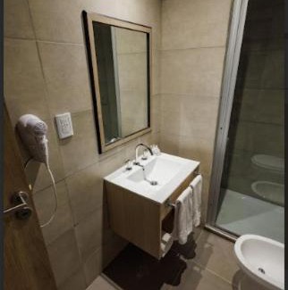 Mendoza Hotel | Top-Rated Fuente Mayor Hotel Terminal with Pool Access