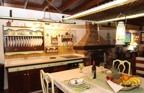 Triquivijate Villa | Relaxing Retreat in Fuerteventura with Pool & Jacuzzi