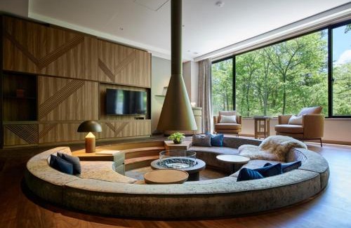 Karuizawa Hotel | Discover Fufu Kyu-Karuizawa Seiyou No Mori: 5-Star Retreat