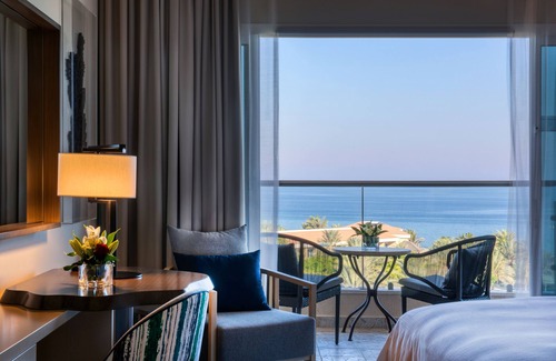 Al Aqah Hotel | Discover Fujairah Rotana Resort & Spa: Ocean Views Await