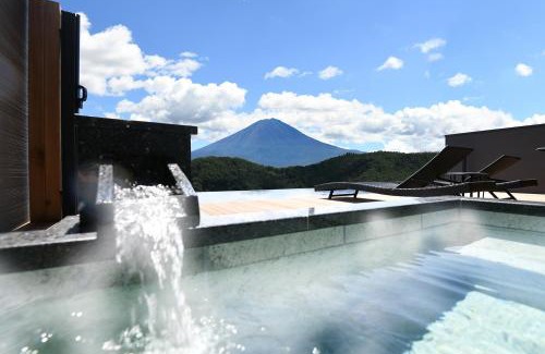 Oishi Villa | Relaxing Fuji View and Spa Resort TSUMUGI in Kawaguchiko