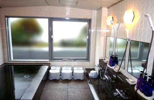 Hakozaki Hotel | Modern Fukuoka Hotel with Spa, Kitchen & Family-Friendly Amenities