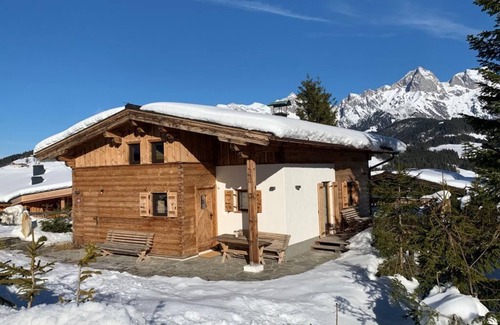Maria Alm am Steinernen Meer House | Top-Rated Apartment Near Hochkönig with Pool & Spa