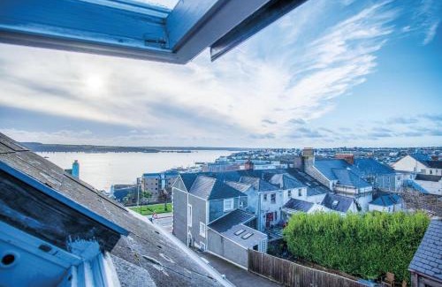 Milford Haven Apartment | Inviting Fulke Street 2 Bedroom Apartment in Milford Haven