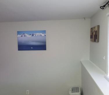 Terra Nova Apartment | Stylish 1-Bedroom Apartment with Child-Friendly Features