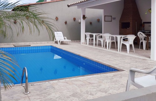 Taperapua Beach Apartment | Cozy Apartment Steps from the Beach with Private Pool