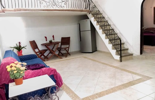 Colonia El Progreso House | Spacious Family Retreat: Perfect for Large Groups, Pet Friendly