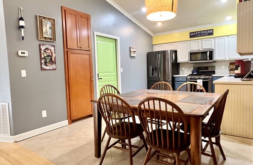 Fernandina Beach House | Relaxing Getaway at The Salty Dog with Hot Tub & Ocean Views
