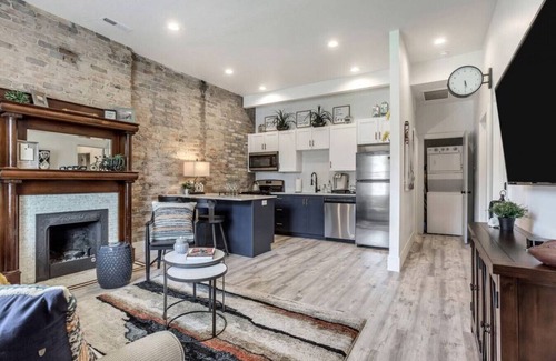 Downtown Salt Lake City Apartment | Family-Friendly Retreat with Kitchen & Fast WiFi Access