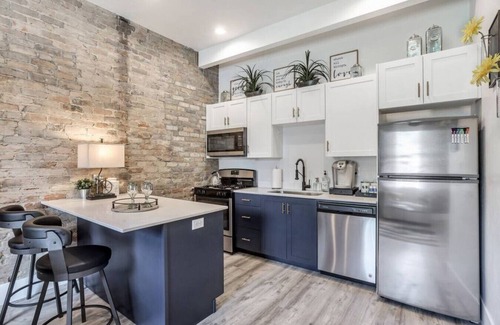 Downtown Salt Lake City Apartment | Family-Friendly Retreat with Kitchen & Fast WiFi Access