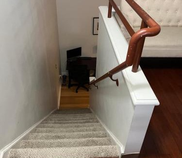 Downtown Apartment | Inviting Loft Apartment Steps from Omni Hotel