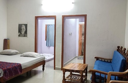 Tiruvannamalai House | Exceptional Full Moon House in Tiruvannamalai