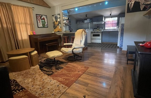 Tahlequah House | Cozy Creek-Side Retreat with Lake View & Kid-Friendly Perks