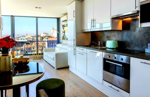 Chiado Apartment | Guest Rated 10/10: Full Sky in Chiado by LovelyStay