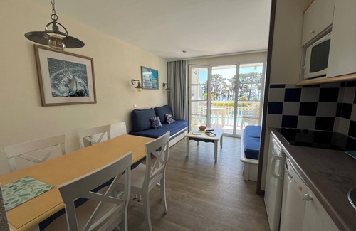 Kerherou Apartment | * FULL VIEW SEA/BEACH HEATED SWIMMING POOL-TERRACE-WiFi * Last min: 20-22/08 -10% Discount