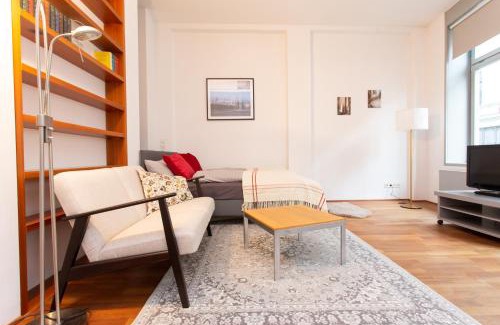 Zentrum-Sued Apartment | Family-Friendly FULL HOUSE Premium Apartments Leipzig M14