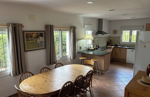 Calonge Villa | Stunning 4 Bedroom Catalan Villa with Sea Views & Pool