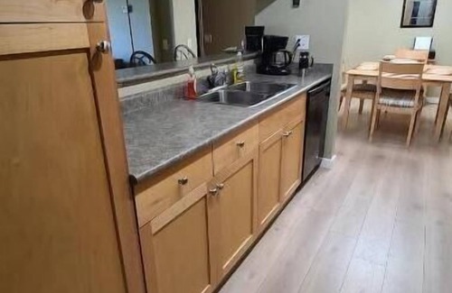 East Kootenay Condo | Cozy 2BR Condo with Pool and Mountain Views Await You