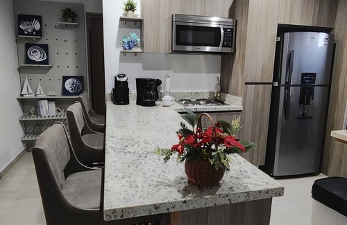 Cerritos Condo | Inviting 2 BR Condo Steps from Beach at Almarena Residencial