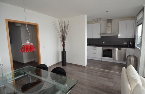 Kranichstein Apartment | Designer Apartment with Breathtaking Views & Pool Access