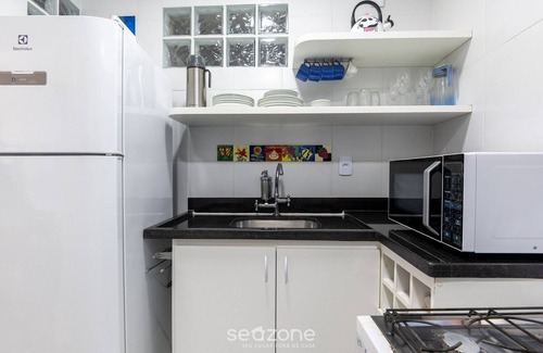 Centro Apartment | Fully Equipped Apartments in the Best Location Just Steps From the sea in Guarapari - STP