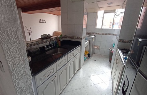 Fontibon Apartment | Convenient Apartment with Kitchen, 15 Min from Airport