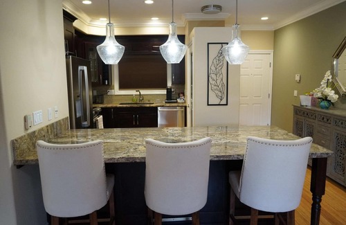 Santa Clara Condo | Impeccable Service & Fast Wi-Fi in Fully Equipped Apartment
