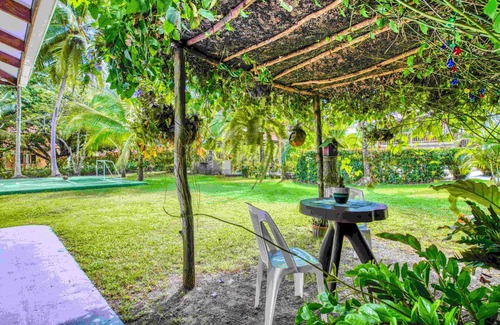 Parrita House | Pet-Friendly Bungalow with Ocean View and Pool Access