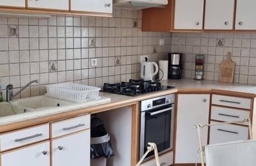 Valence Apartment | Idyllic Detached House with Pool on Beautiful Estate