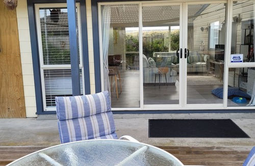Papamoa Beach House | Family-Friendly Retreat with Ocean Views Near the Beach