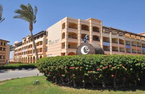 Port Ghalib Apartment | Cozy Studio at Marina City Residence with Pool Access