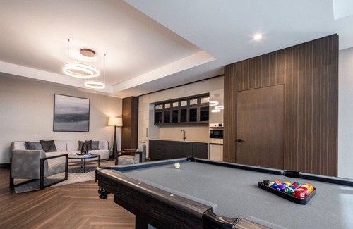 Centretown Condo | Pet-Friendly Downtown Ottawa Bachelor Retreat Awaits You