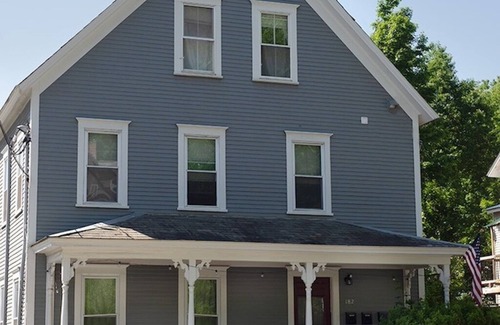 Brattleboro Apartment | Fully furnished 2 bdr apartment