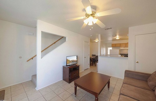 Killeen House | Fully Furnished 2 Bedroom Townhome